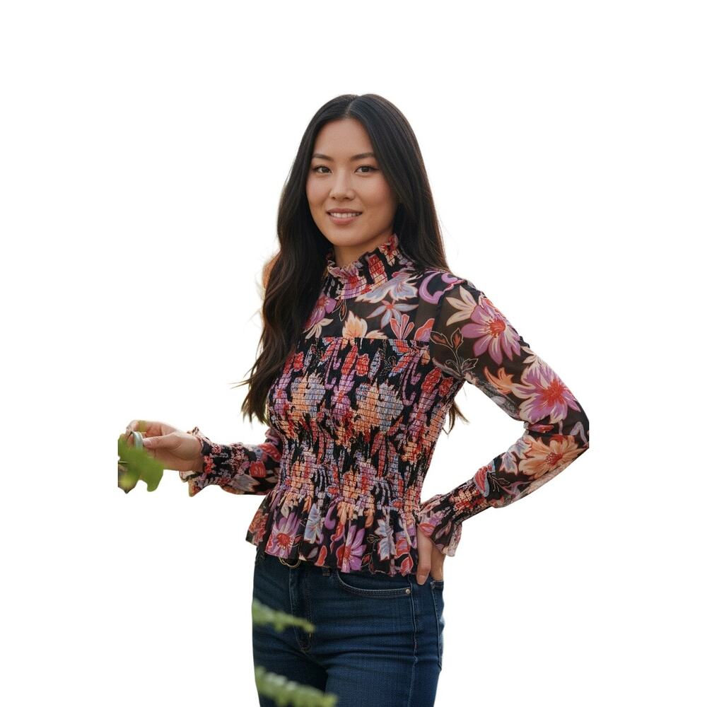 C&V Chelsea & Violet Multi Floral Print Long Sleeve Smocked Top Size XS